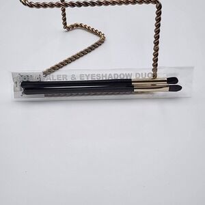 Concealer And Eyeshadow Duo Brushes By Japonesque 2 Brushes‎ Per Pack New Sealed